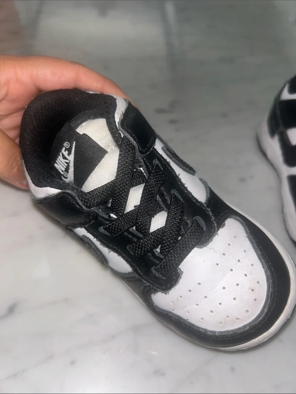 Nike Kids Black and White Panda Low-Top Sneakers Sz 7C